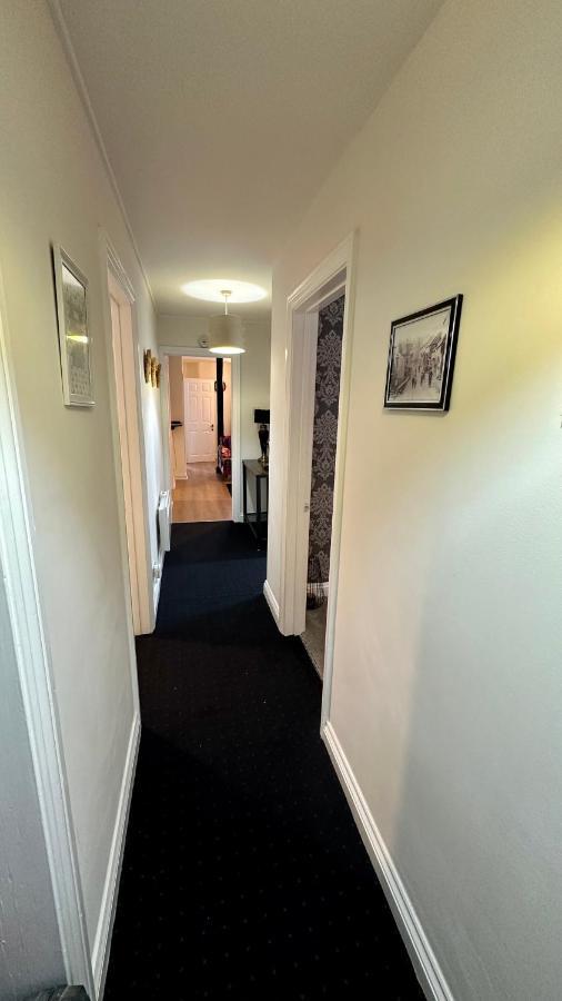 Stylish & Cosy - Flat 6, Osborne Road Apartment Pontypool Exterior photo